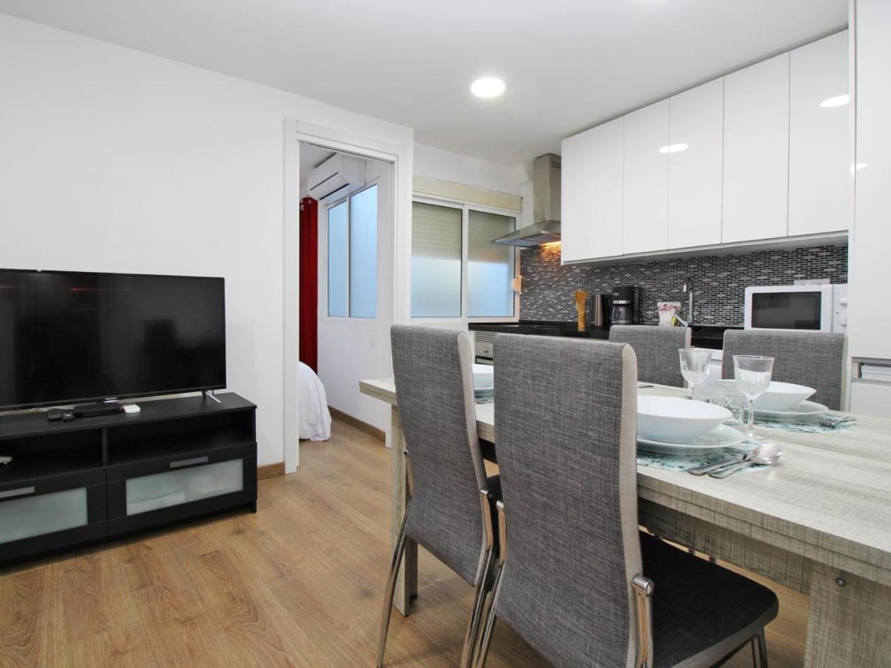 Апартаменты Del Parque Flats Beatas Малага Экстерьер фото