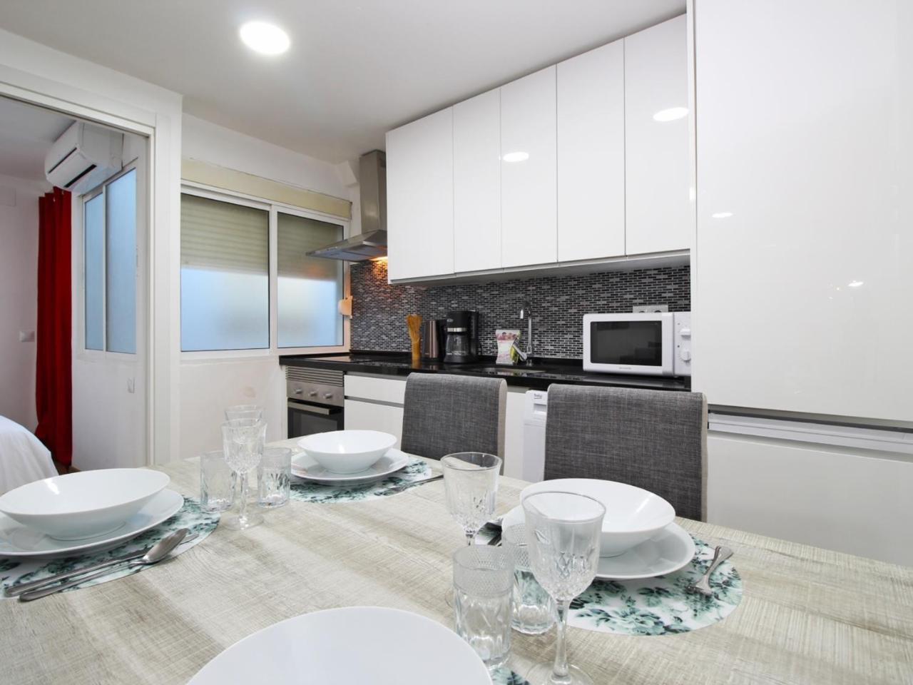 Апартаменты Del Parque Flats Beatas Малага Экстерьер фото